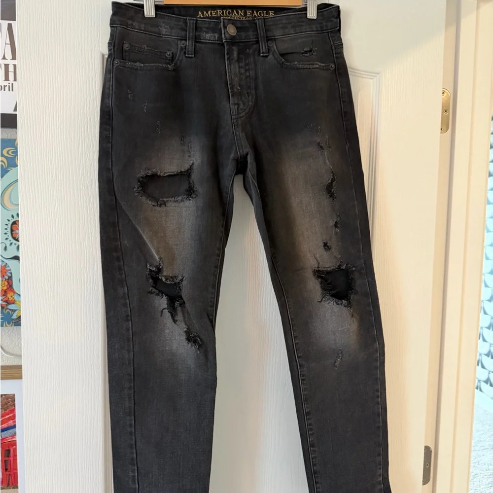 American Eagle Outfitters excellent no